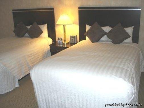 Howard Johnson Plaza Kansas City Hotel & Conference Center 외부 사진